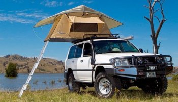 Land Cruiser with Top Tent for Rwanda Self Drive